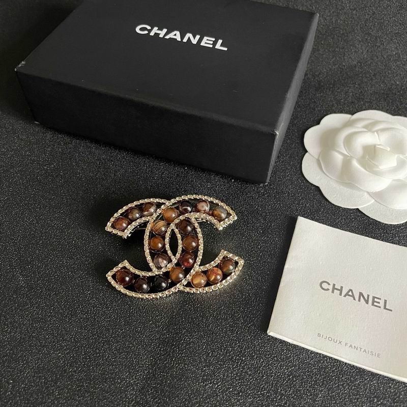 Chanel Brooch 07yxs75